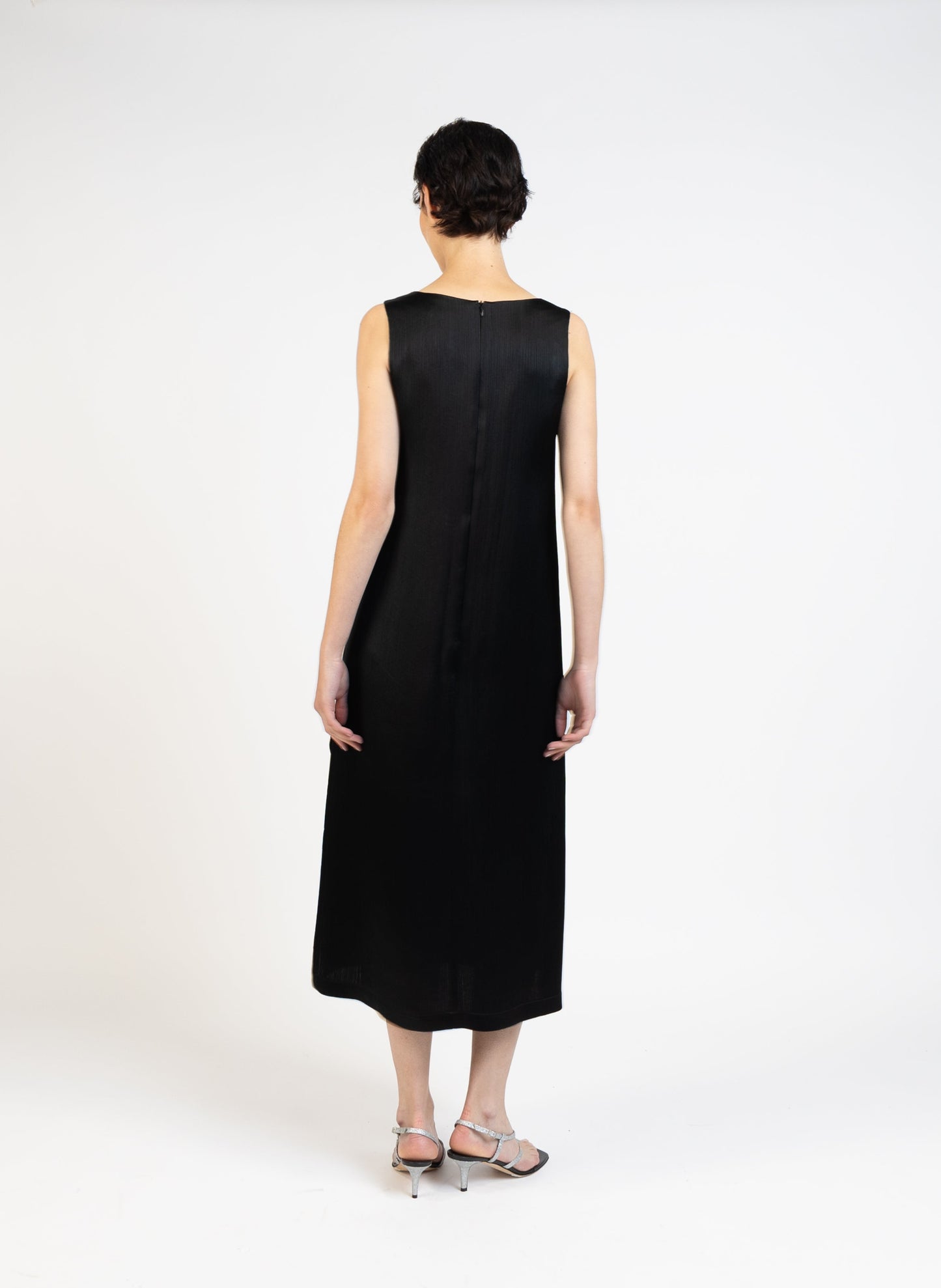 Sleeveless Maxi Dress/Textured Black